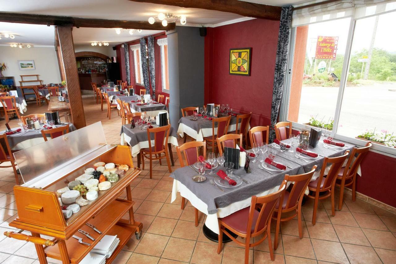 Logis Hotel - Auberge De L'Helix Rosoy  Exteriör bild